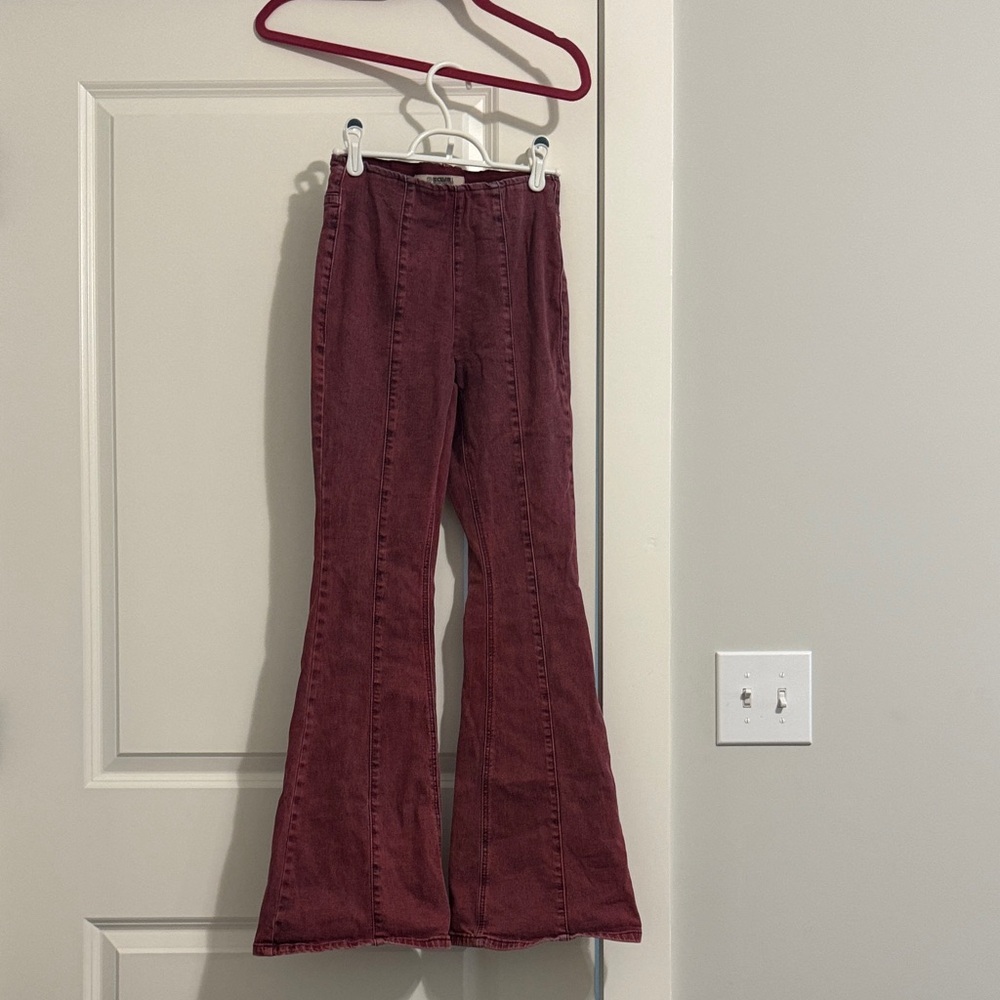 Women's Flare Jeans in Burgundy